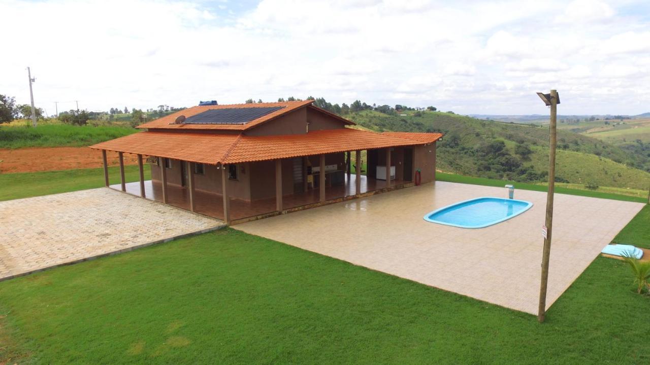 Sitio Luar Villa Sao Roque de Minas Bagian luar foto